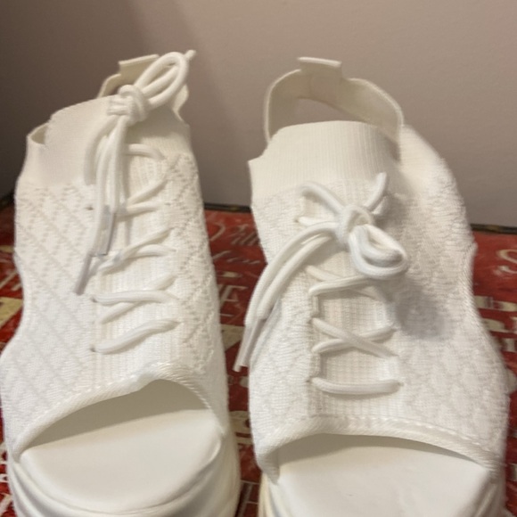 Final price accepted ❤️ Platform Sandles - Picture 2 of 6